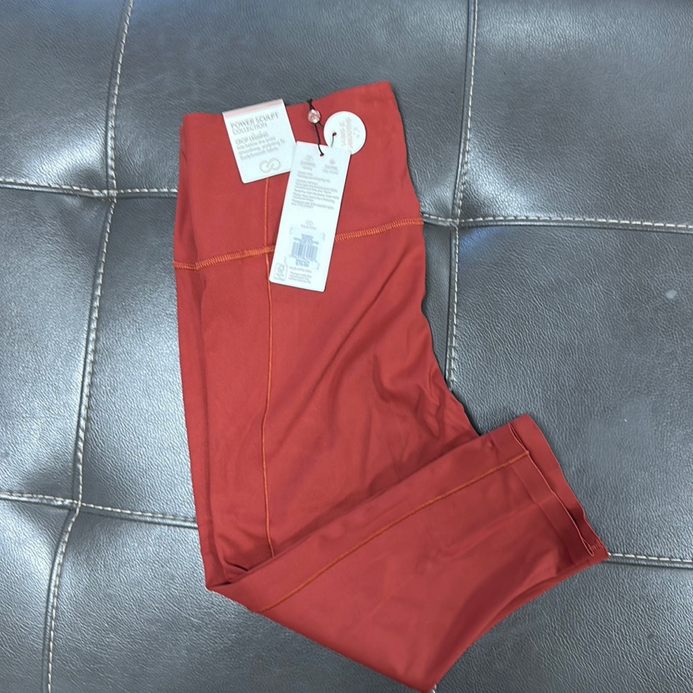 Womens power sculpt crop leggings color is dark clay